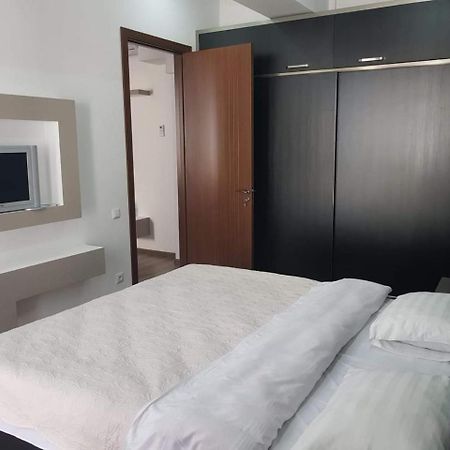 Family Apartment Tbilisi ภายนอก รูปภาพ